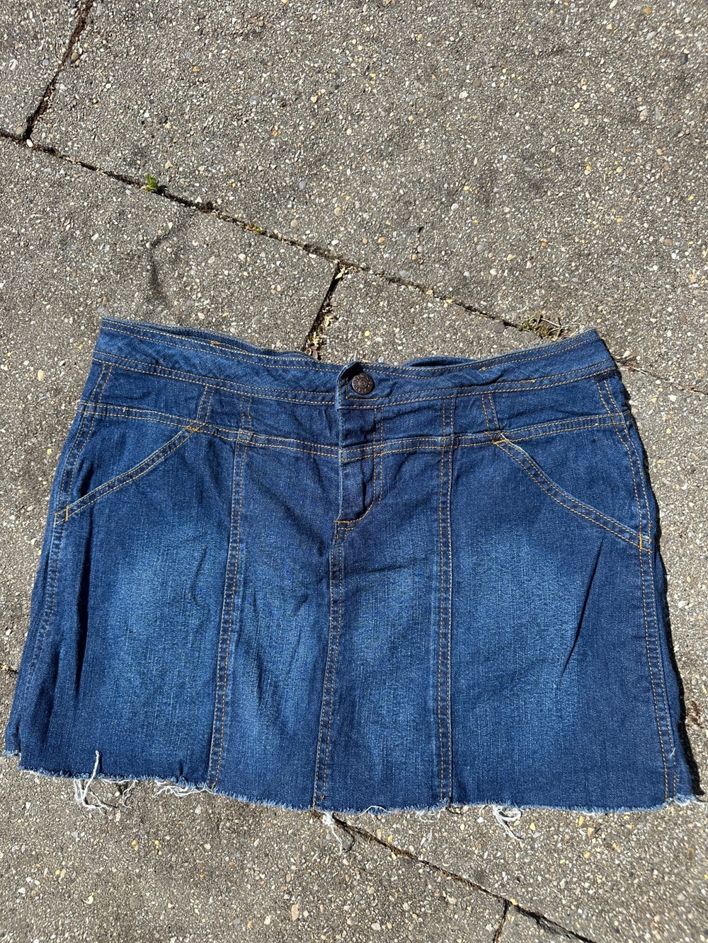 Upcycled Ricki’s Denim Mini Skort Size 8 Raw Hem Y2K